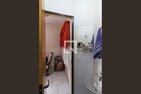 Lavabo de casa à venda com 3 quartos, 125m² em Parque Tomas Saraiva, São Paulo