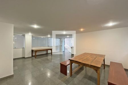 Apartamento à venda com 130m², 4 quartos e 2 vagasÁrea comum