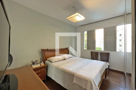 Apartamento à venda com 130m², 4 quartos e 2 vagasQuarto Suíte