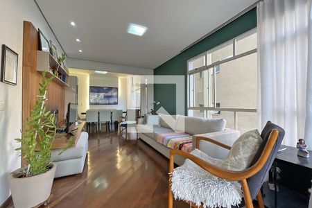 Sala de apartamento à venda com 4 quartos, 130m² em Santo Antônio, Belo Horizonte