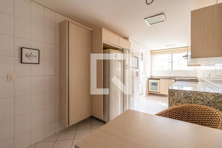 Apartamento à venda com 178m², 3 quartos e 2 vagasCozinha