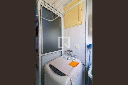 Apartamento para alugar com 65m², 2 quartos e 1 vaga Apartamento para alugar com 65m², 2 quartos e 1 vagaÁrea de Serviço