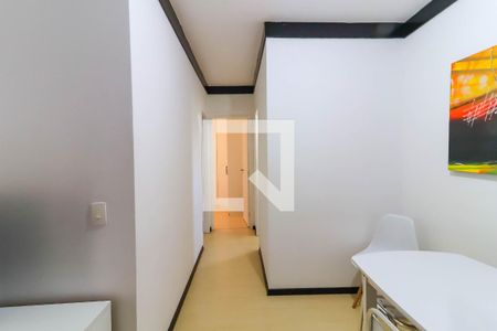 Corredor de apartamento para alugar com 2 quartos, 65m² em Vila Andrade, São Paulo