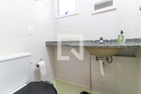 Apartamento para alugar com 65m², 2 quartos e 1 vaga Apartamento para alugar com 65m², 2 quartos e 1 vagaBanheiro