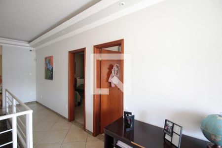 Antessala de casa à venda com 3 quartos, 525m² em Céu Azul, Belo Horizonte