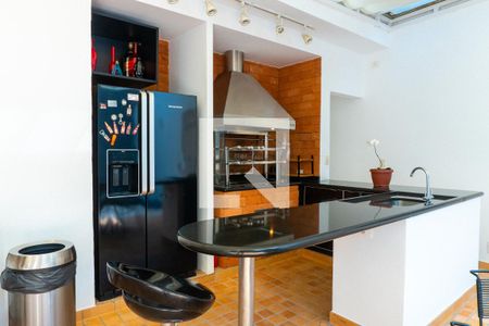 Casa à venda com 400m², 4 quartos e 3 vagas Casa à venda com 400m², 4 quartos e 3 vagasChurrasqueira