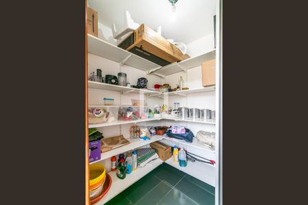 Apartamento à venda com 147m², 4 quartos e 2 vagasDespensa