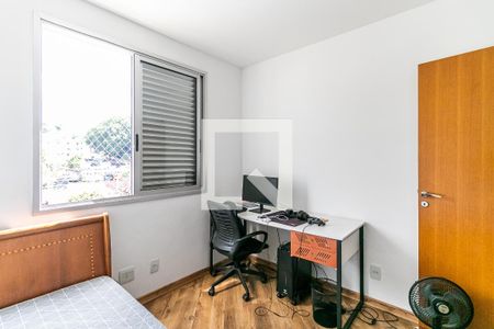 Apartamento à venda com 147m², 4 quartos e 2 vagasQuarto 2