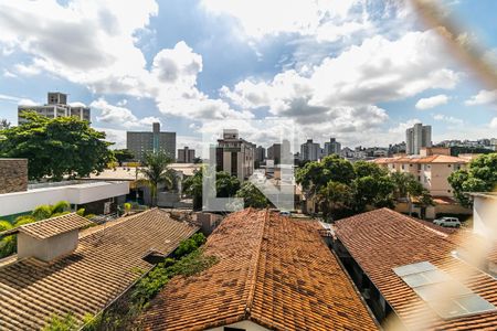 Apartamento à venda com 147m², 4 quartos e 2 vagasVista da Suíte 2