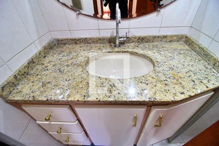 Apartamento à venda com 82m², 3 quartos e 1 vagaBanheiro