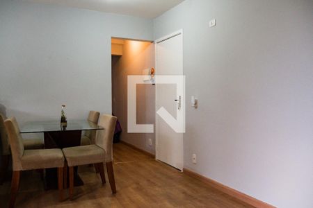 Sala de apartamento à venda com 2 quartos, 51m² em Vila Eldizia, Santo André