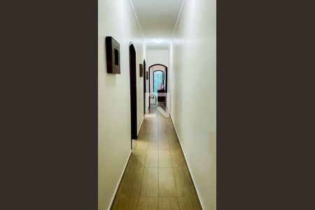 Corredor de casa à venda com 3 quartos, 161m² em Parque Oratorio, Santo André