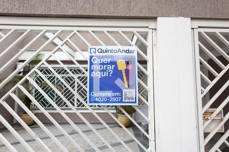 Casa à venda com 235m², 4 quartos e 4 vagasFachada