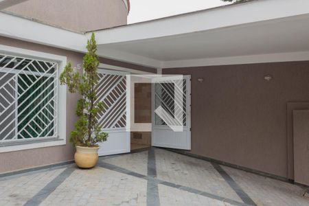 Casa à venda com 235m², 4 quartos e 4 vagasGaragem