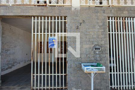 Casa à venda com 160m², 3 quartos e 1 vagaPLACA INSTALADA NA FACHADA