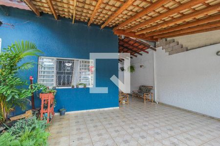 Casa à venda com 170m², 2 quartos e 3 vagas Casa à venda com 170m², 2 quartos e 3 vagasGaragem