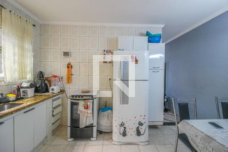 Casa à venda com 170m², 2 quartos e 3 vagas Casa à venda com 170m², 2 quartos e 3 vagasCozinha