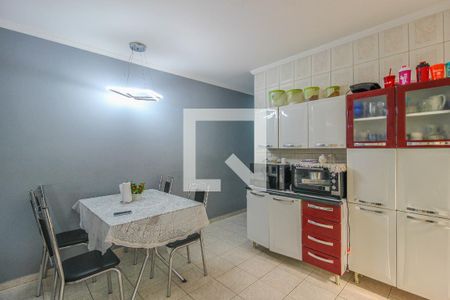 Casa à venda com 170m², 2 quartos e 3 vagas Casa à venda com 170m², 2 quartos e 3 vagasCozinha