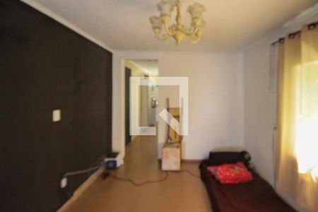 Casa à venda com 187m², 8 quartos e 2 vagasSala casa 03