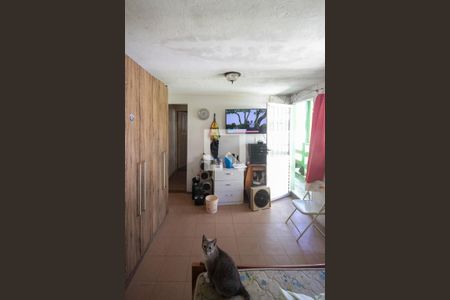 Casa à venda com 187m², 8 quartos e 2 vagasSala Casa 02