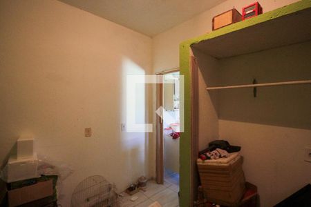 Casa à venda com 187m², 8 quartos e 2 vagasQuarto casa 02