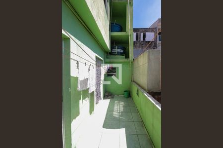 Casa à venda com 187m², 8 quartos e 2 vagasQuintal casa 03