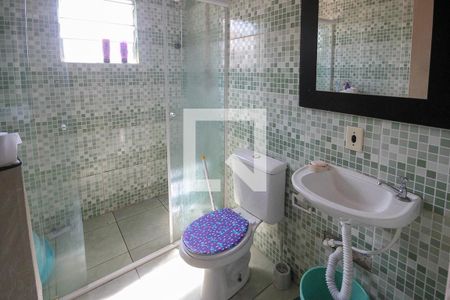 Casa à venda com 187m², 8 quartos e 2 vagasBanheiro