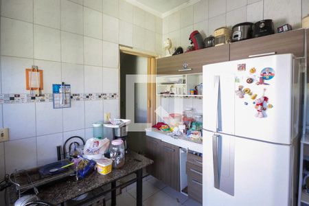 Casa à venda com 187m², 8 quartos e 2 vagasCozinha Casa 02