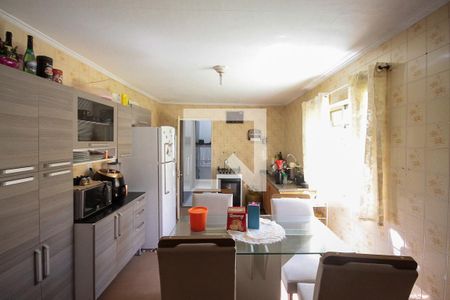 Casa à venda com 187m², 8 quartos e 2 vagasCozinha casa 03