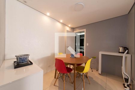 Casa à venda com 113m², 3 quartos e 2 vagas Casa à venda com 113m², 3 quartos e 2 vagasCopa