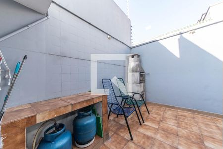 Casa à venda com 113m², 3 quartos e 2 vagas Casa à venda com 113m², 3 quartos e 2 vagasQuintal - Churrasqueira