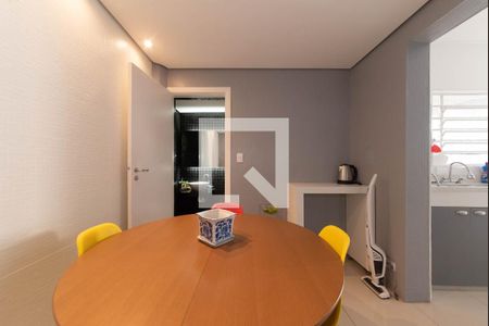 Casa à venda com 113m², 3 quartos e 2 vagas Casa à venda com 113m², 3 quartos e 2 vagasCopa