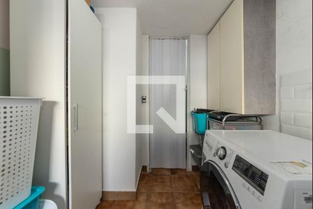Casa à venda com 113m², 3 quartos e 2 vagas Casa à venda com 113m², 3 quartos e 2 vagasQuarto de Serviço