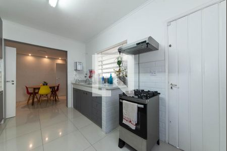 Casa à venda com 113m², 3 quartos e 2 vagas Casa à venda com 113m², 3 quartos e 2 vagasCozinha