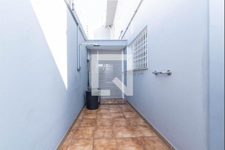 Casa à venda com 113m², 3 quartos e 2 vagas Casa à venda com 113m², 3 quartos e 2 vagasQuintal - Churrasqueira