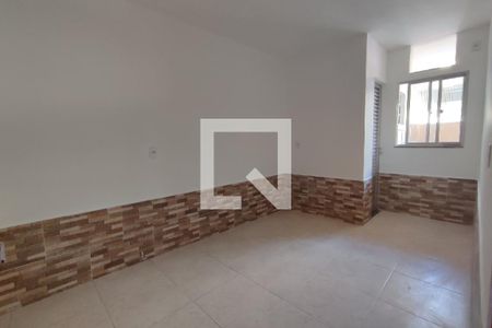 Quarto de casa para alugar com 1 quarto, 45m² em Taquara, Rio de Janeiro