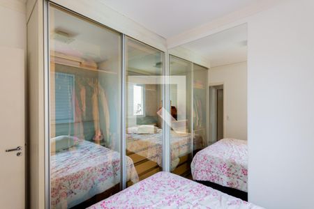 Quarto 1 de apartamento para alugar com 2 quartos, 50m² em Vila Palmares, Santo André