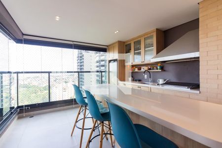 Apartamento para alugar com 156m², 4 quartos e 4 vagasVaranda 