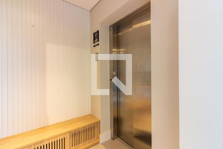 Apartamento para alugar com 156m², 4 quartos e 4 vagasHall social