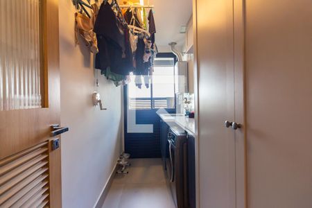 Apartamento para alugar com 156m², 4 quartos e 4 vagasÁrea de Serviço 