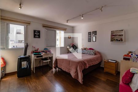 Apartamento à venda com 463m², 3 quartos e 4 vagasSuíte 2