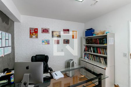 Casa à venda com 360m², 3 quartos e 2 vagasQuarto 4