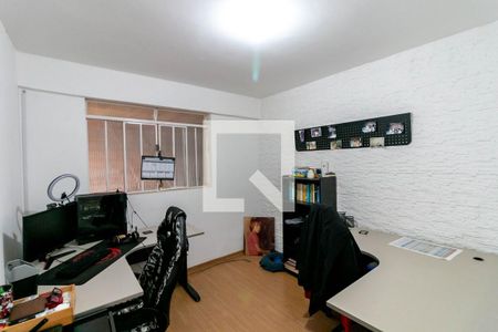 Casa à venda com 360m², 3 quartos e 2 vagasQuarto 5