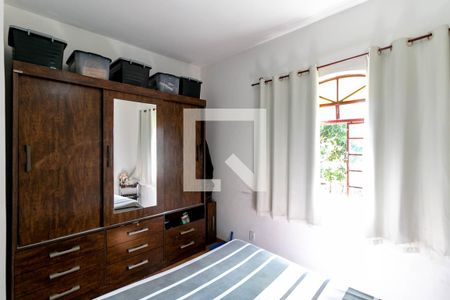 Casa à venda com 360m², 3 quartos e 2 vagasQuarto 2