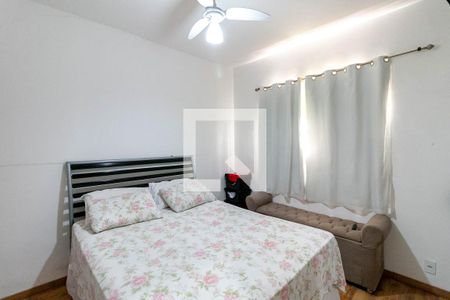 Casa à venda com 360m², 3 quartos e 2 vagasQuarto Suíte