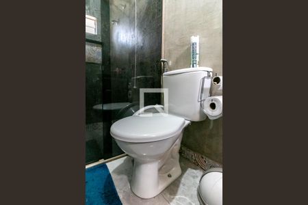 Casa à venda com 360m², 3 quartos e 2 vagasBanheiro da Suíte