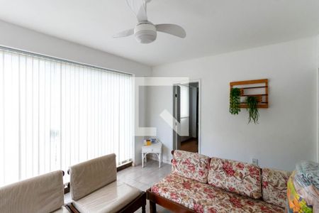 Casa à venda com 360m², 3 quartos e 2 vagasSala 2