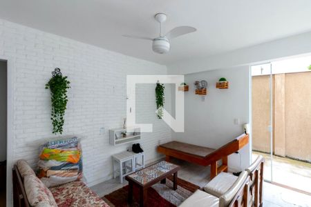 Sala 2 de casa à venda com 3 quartos, 360m² em Jardim Industrial, Contagem