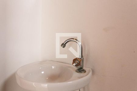 Casa de condomínio à venda com 130m², 3 quartos e 2 vagasBanheiro da Churrasqueira