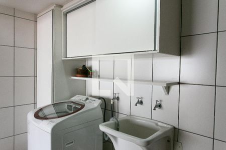 Casa de condomínio à venda com 130m², 3 quartos e 2 vagasÁrea de Serviço 2